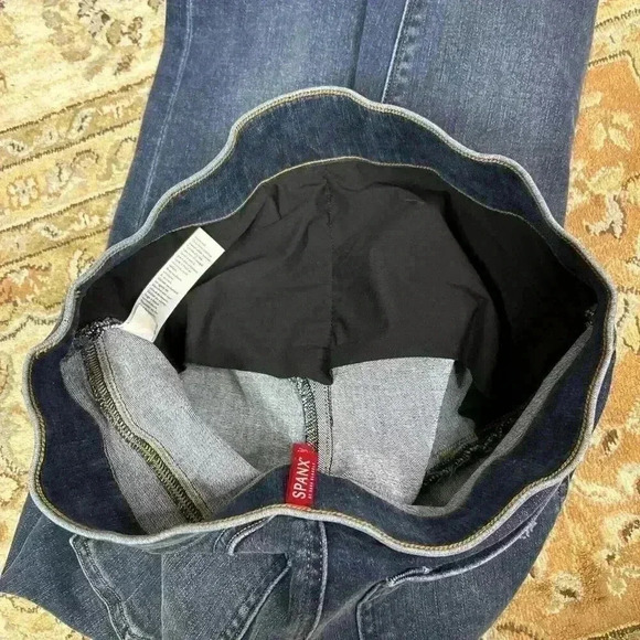 Spanx Jeans Medium Skinny Raw Ham Distressed Blue Color Tummy Control M - Picture 9 of 11